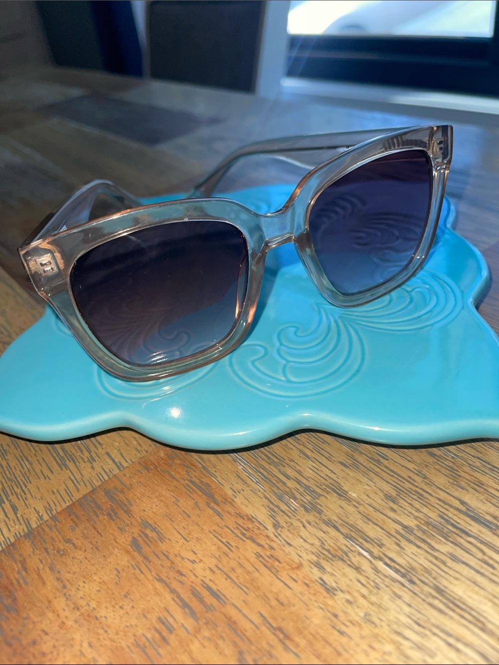 Express Oversized Sunglasses